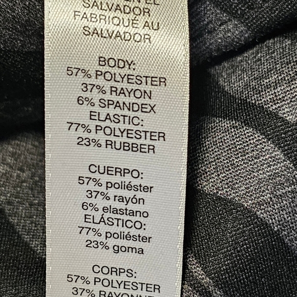 Chicos Faboulously Slimming Pants sz 1 (8) - Picture 4 of 5